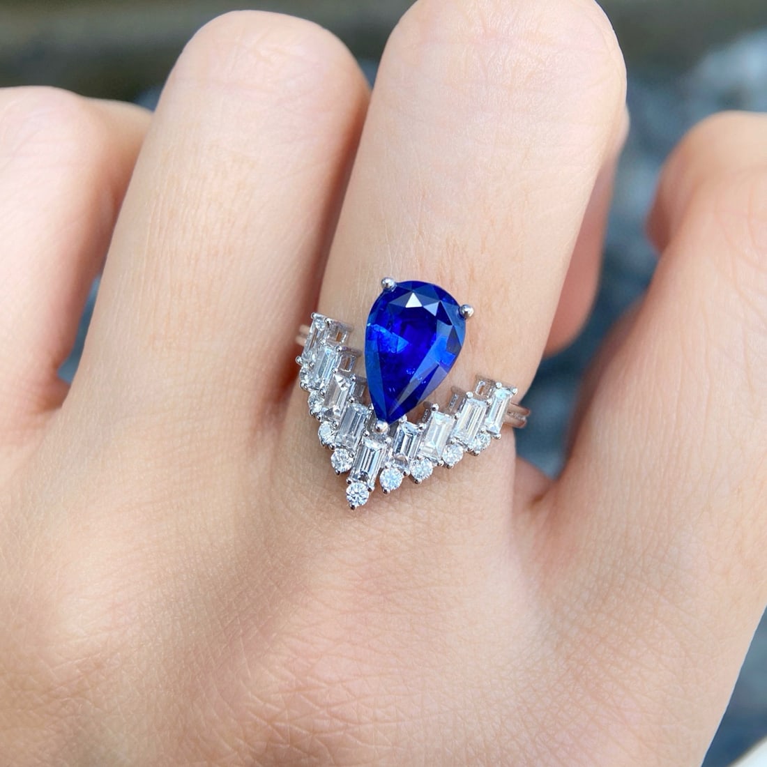 14k Gold 3.13 Ctw Natural Sapphire & Diamond Ring - 2