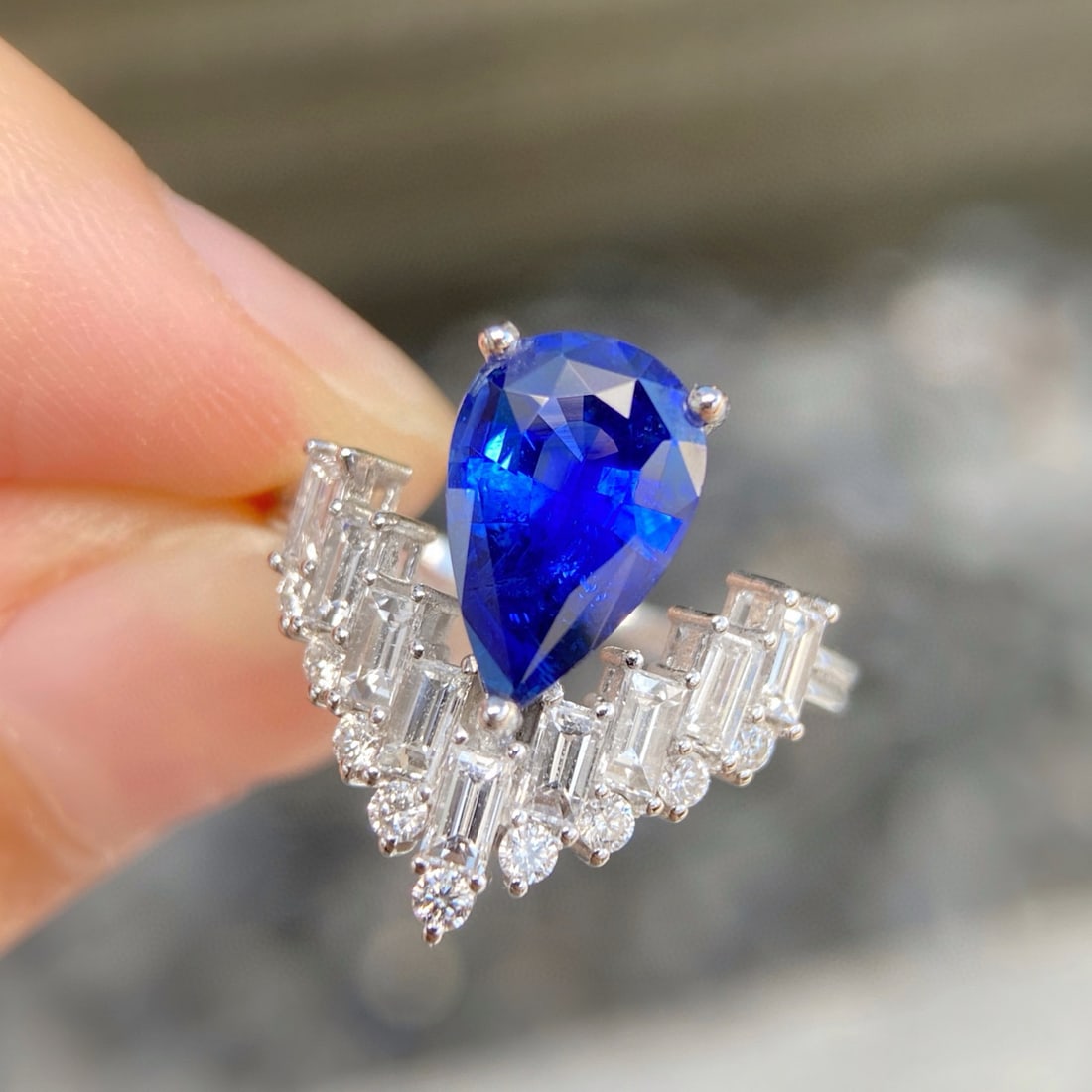 14k Gold 3.13 Ctw Natural Sapphire & Diamond Ring - 3