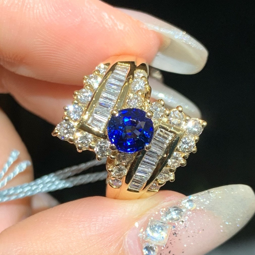 14k Gold 2.3 Ctw Natural Sapphire & Diamond Ring - 4