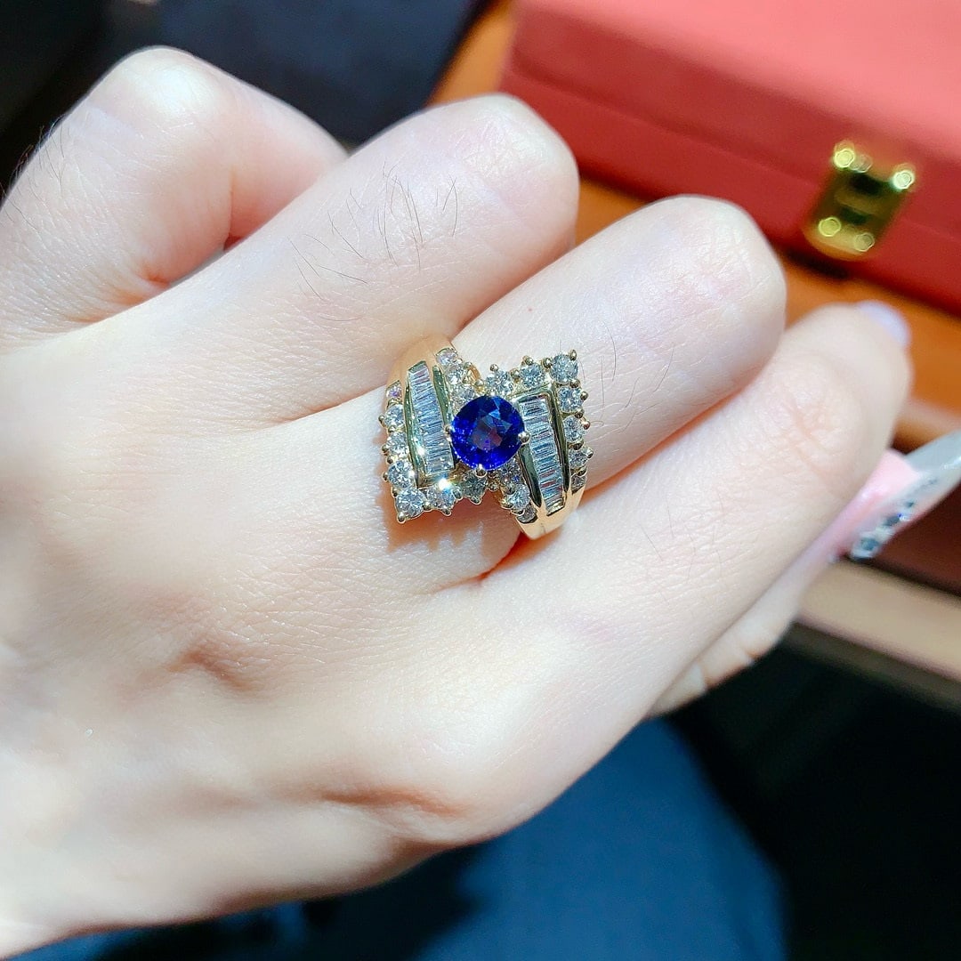 14k Gold 2.3 Ctw Natural Sapphire & Diamond Ring - 6
