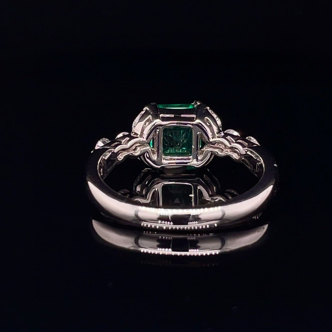 14k Gold 1.63 Ctw Vivid Green Natural Emerald & Diamond Ring - 4
