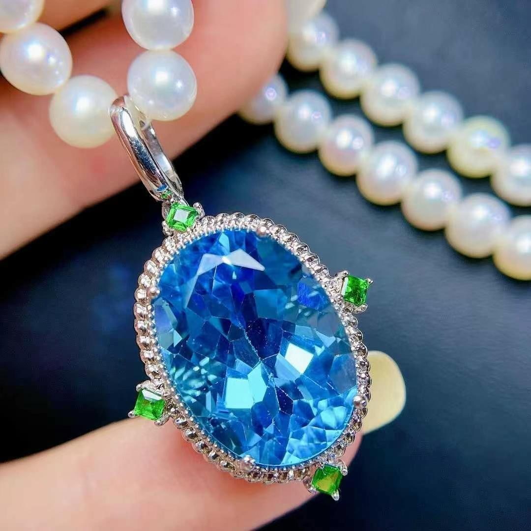 14k Gold 20 Ct Natural Topaz & Emerald Pendant( Without Chain ) - 5