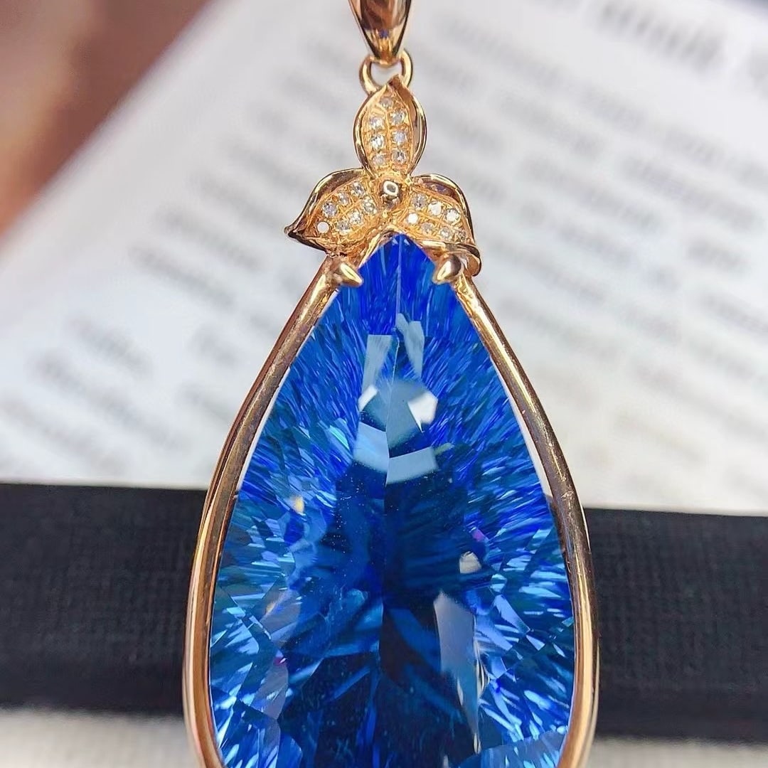 14k Gold 29 Ct Natural Topaz & Diamond Pendant( Without Chain ) - 2