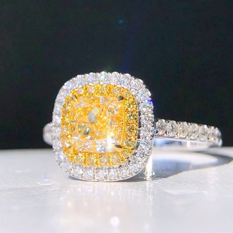14k Gold 1.00 Ct Natural Yellow Diamond & Diamond Ring - 3