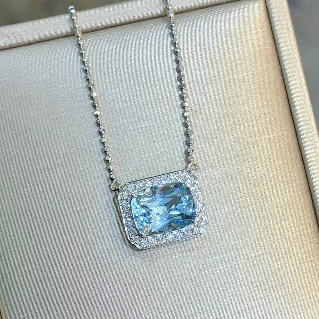 14k Gold 2.75 Ctw Natural Aquamarine & Diamond Necklace - 2
