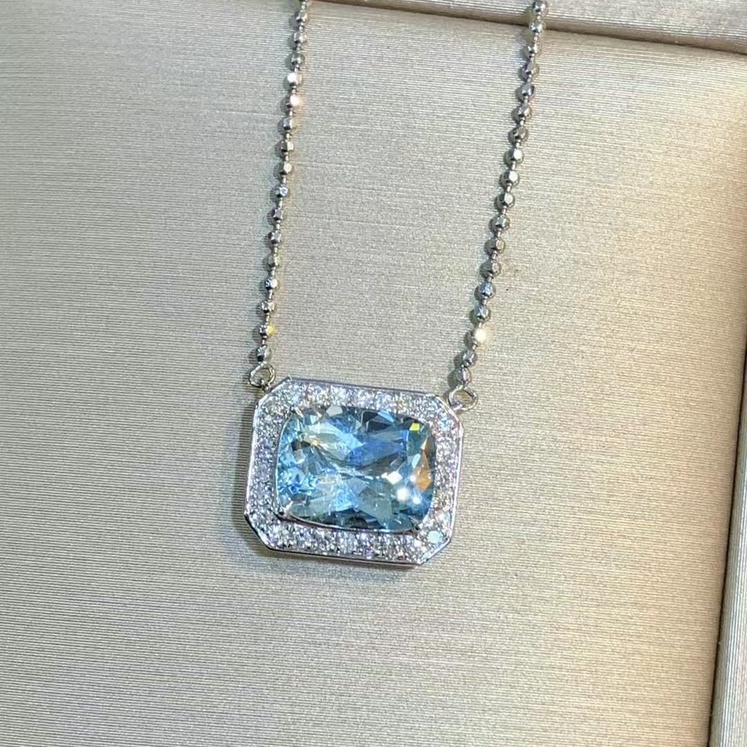 14k Gold 2.75 Ctw Natural Aquamarine & Diamond Necklace - 3