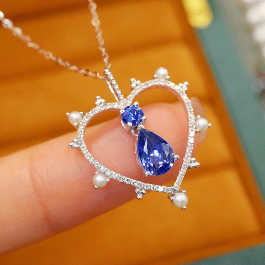 14k Gold 1.06 Ctw Vivid Blue Natural Sapphire & Sapphire Necklace - 3