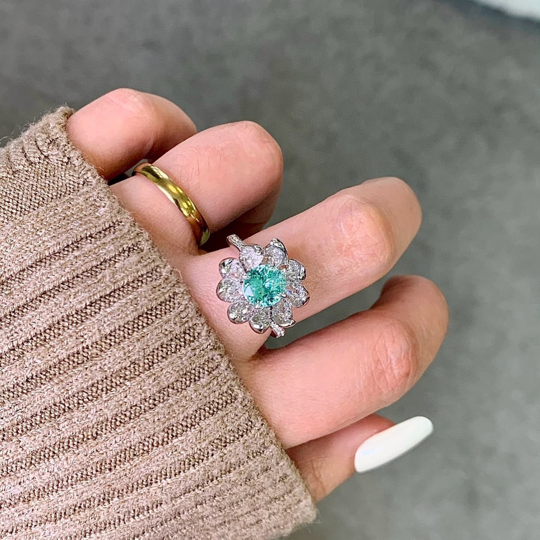 14k Gold 2.52 Ctw Natural Paraiba Tourmaline & Diamond Ring - 6