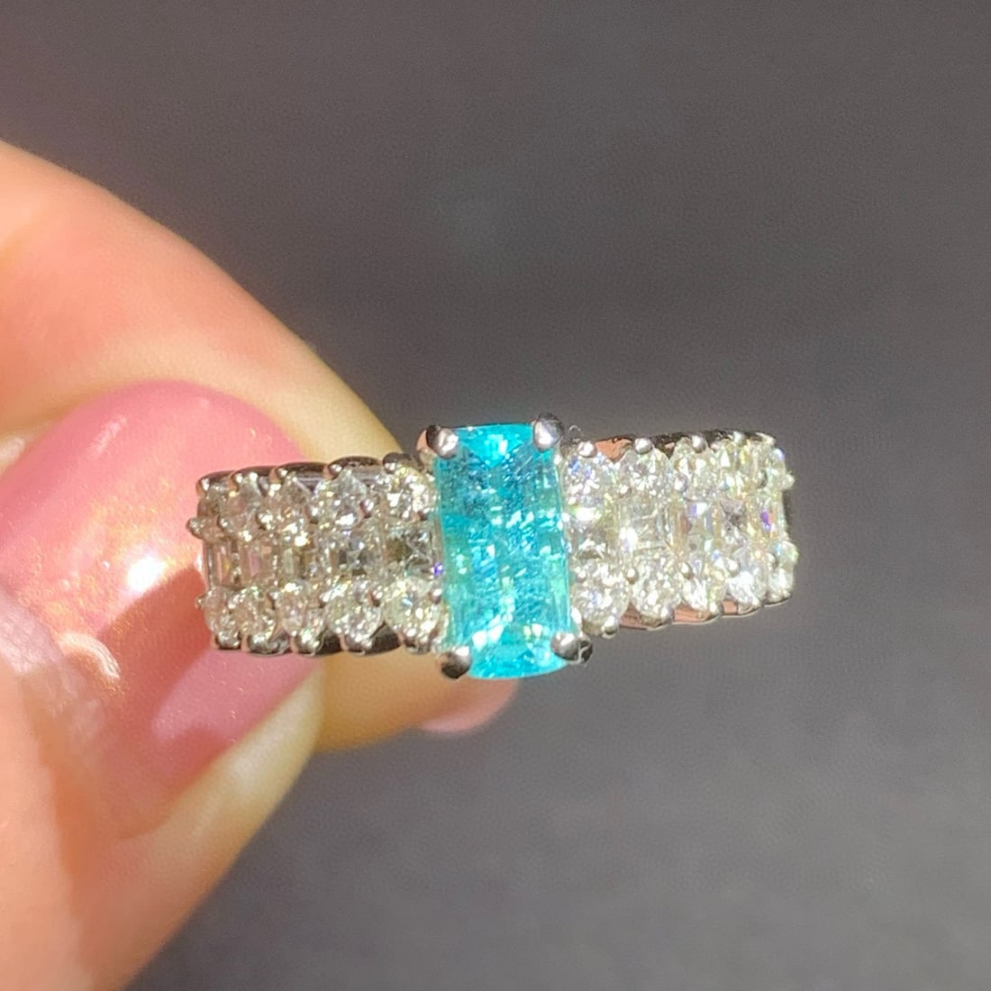 14k Gold 1.47 Ctw Natural Paraiba Tourmaline & Diamond Ring - 2