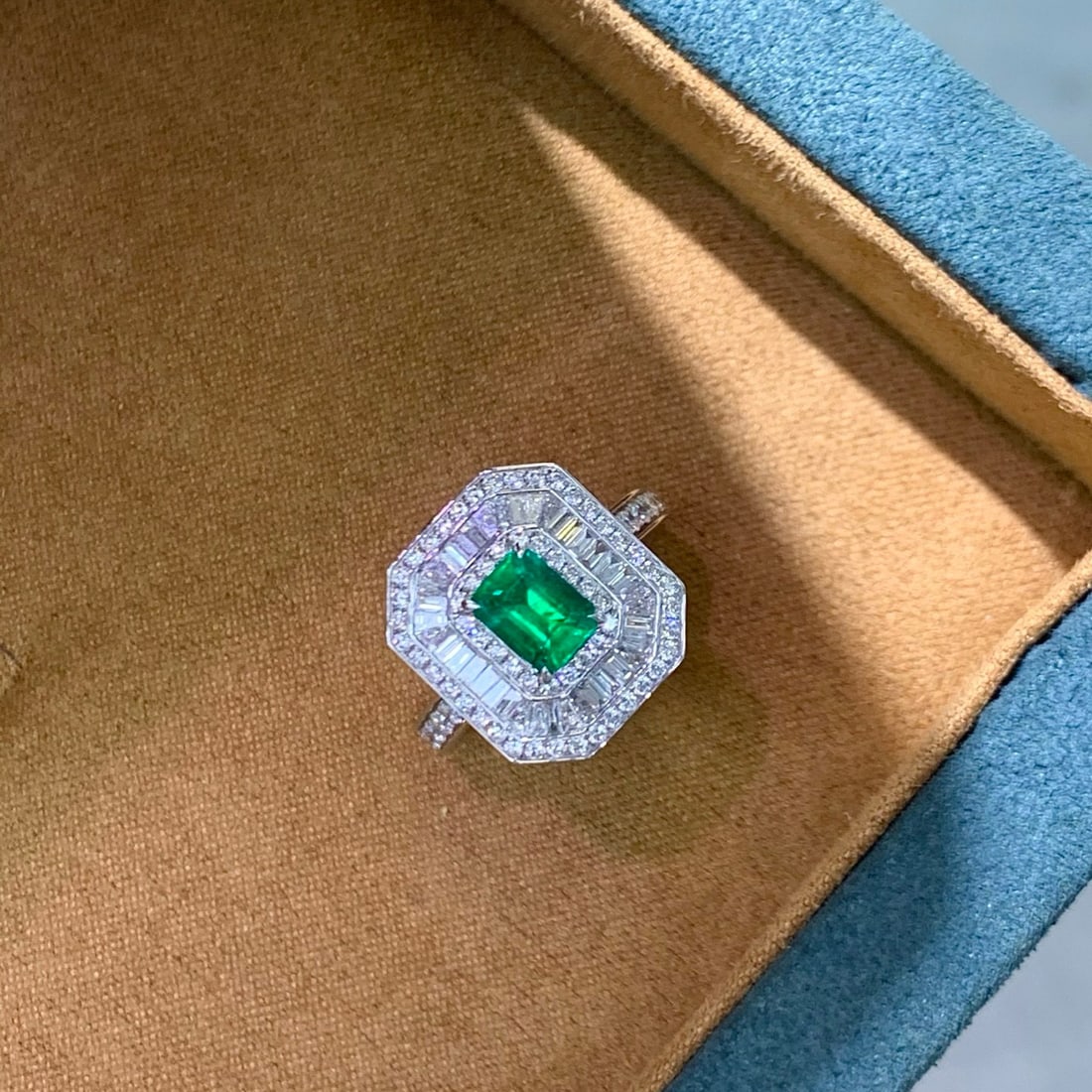 14k Gold 1.91 Ctw Vivid Green Natural Emerald & Diamond Ring/pendant( Without Chain ) - 3