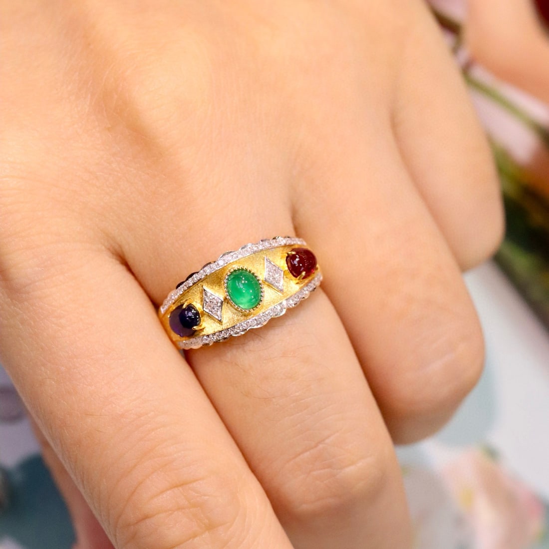 14k Gold 1.56 Ctw Natural Emerald & Sapphire & Ruby & Diamond Ring - 5