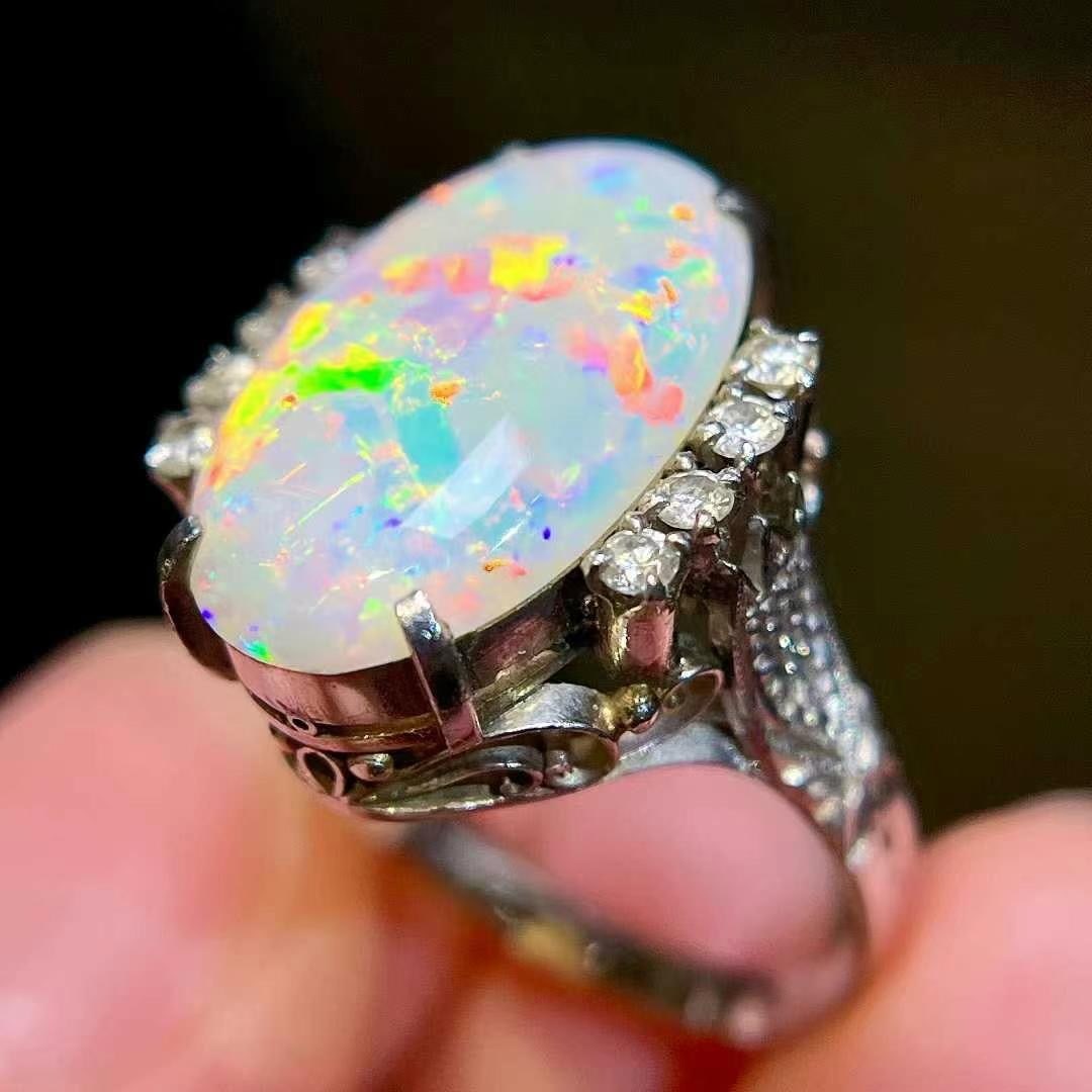 14k Gold 4.36 Ctw Natural Opal & Diamond Ring - 3