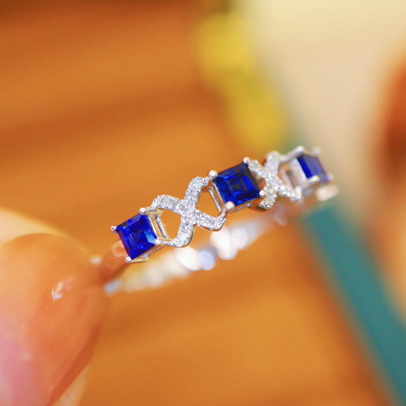 14k Gold 0.88 Ctw Natural Sapphire & Diamond Ring - 2
