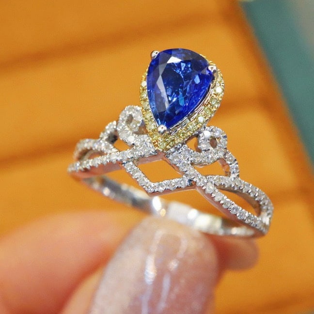14k Gold 1.43 Ctw Natural Sapphire & Diamond Ring - 2