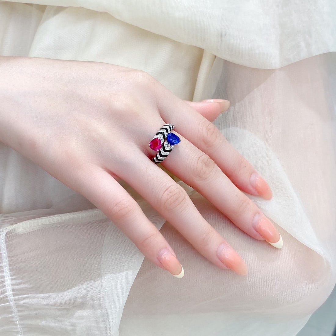 14k Gold 2.19 Ctw Natural Sapphire & Sapphire & Toi Et Moi Ring - 3
