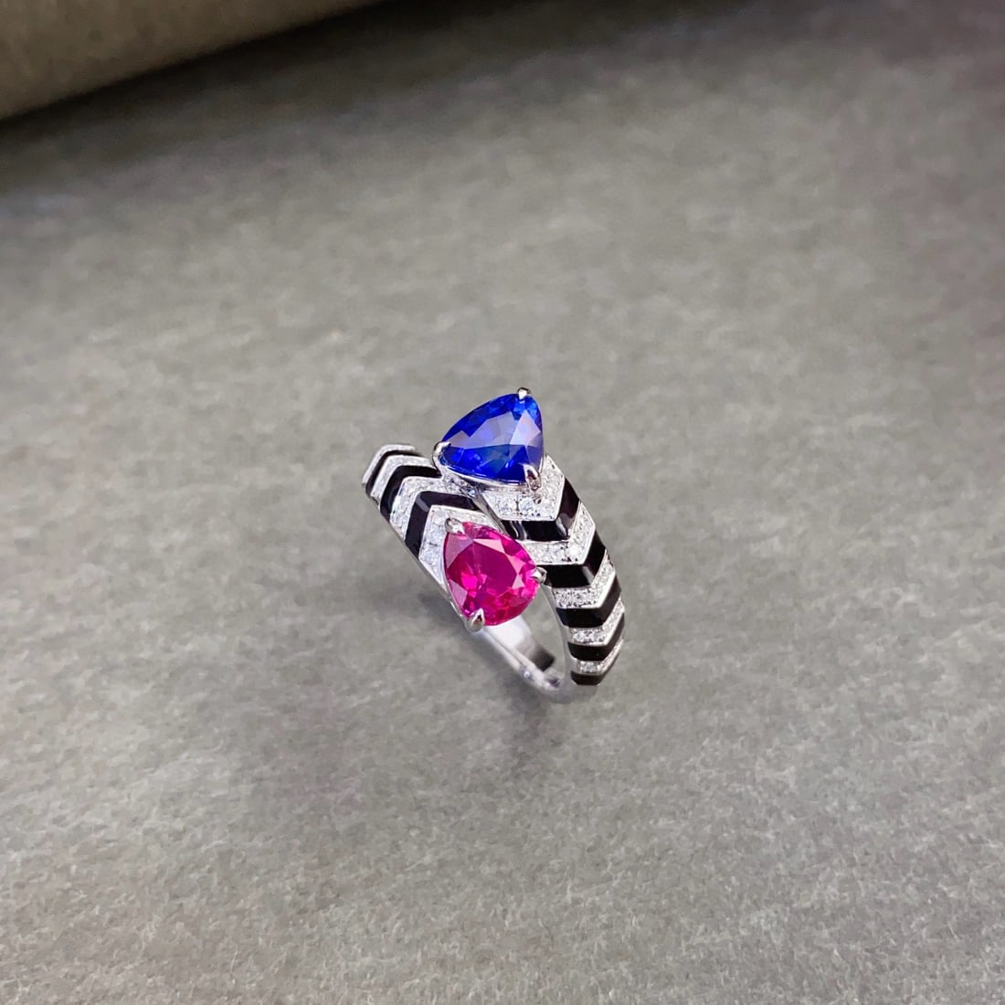 14k Gold 2.19 Ctw Natural Sapphire & Sapphire & Toi Et Moi Ring - 5