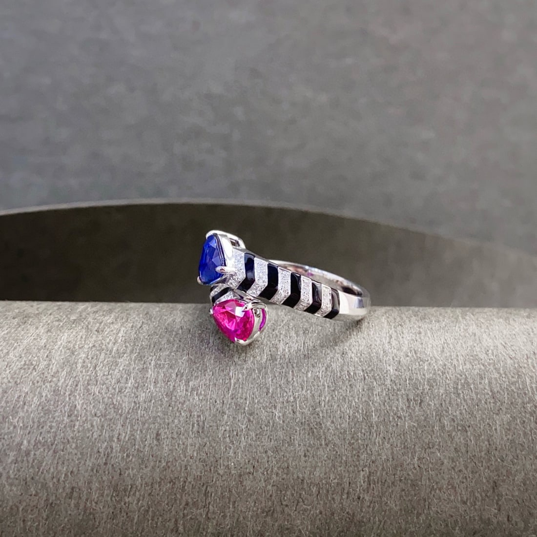14k Gold 2.19 Ctw Natural Sapphire & Sapphire & Toi Et Moi Ring - 6