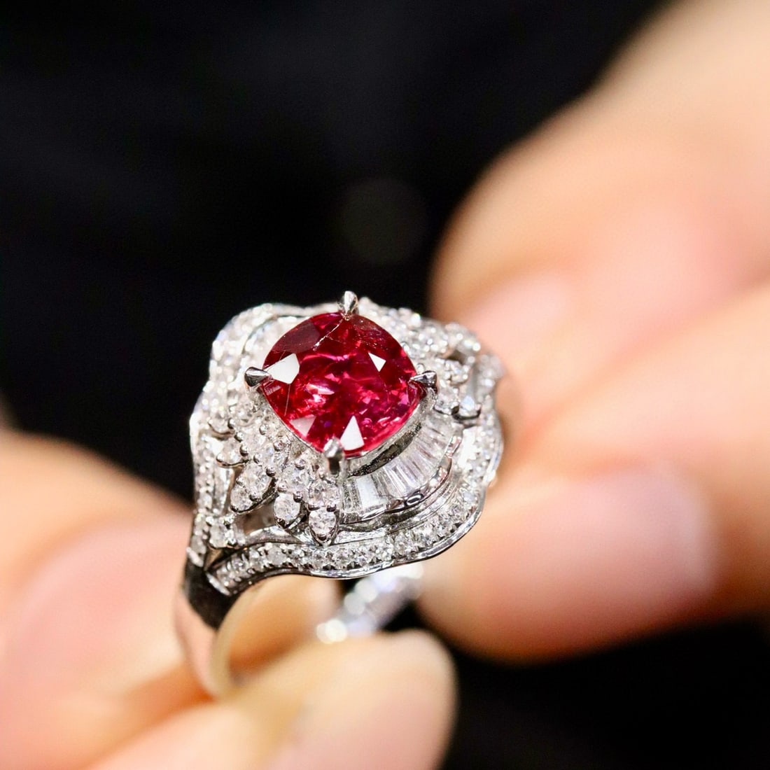 14k Gold 1.54 Ctw Natural Ruby & Diamond Ring - 3