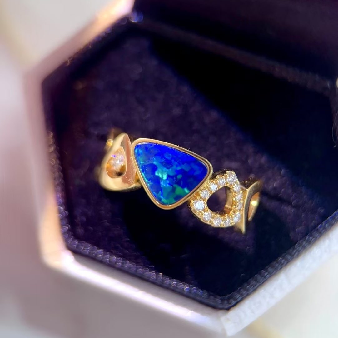 14k Gold 1.20 Ctw Natural Opal & Diamond Ring - 2