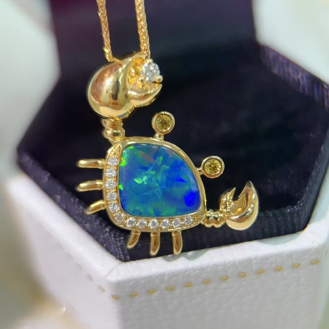 14k Gold 2.06 Ctw Natural Opal & Diamond Necklace: Ref:230992199 // gold content:14k gold // main gemstone:opal // shape:other // carat weight:1. 95ct // color:color // treatment:natural // // adjacent gemstone 2 : diamond // shape:round // carat