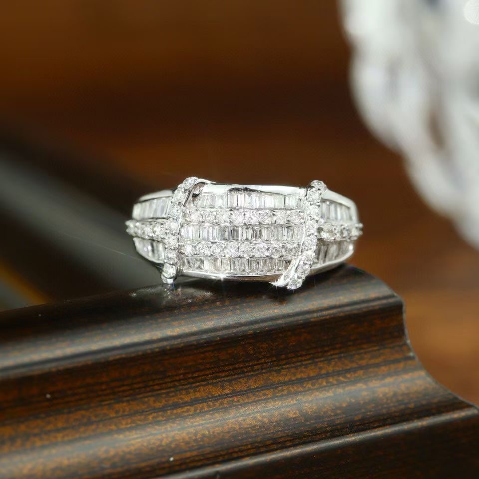 14k Gold 1 Ct Natural H Diamond Ring: Ref:230992206 // gold content:14k gold // ring size:7. 25us // // main gemstone:diamond // shape:multiply // carat weight:1ct // clarity grade:vs-si // color:h // treatment:natural // Condition: New