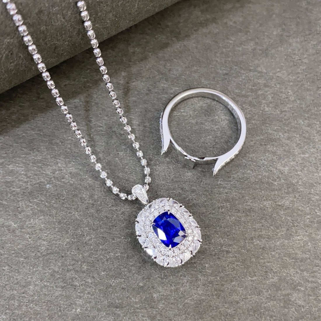 14k Gold 2.48 Ctw Natural Sapphire & Diamond Ring/pendant( Without Chain ) - 2