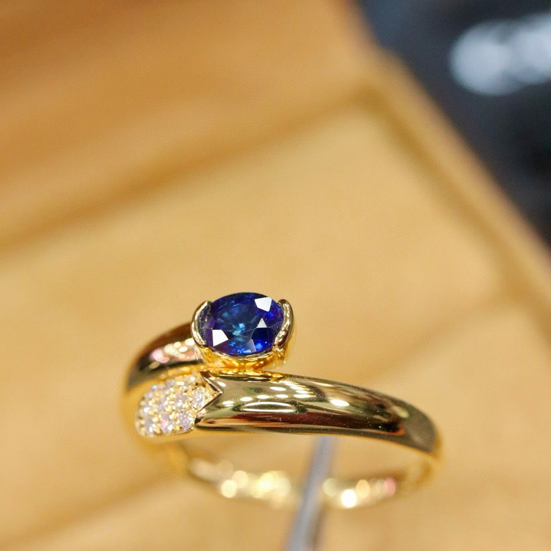 14k Gold 0.50 Ctw Natural Sapphire & Diamond Ring - 3