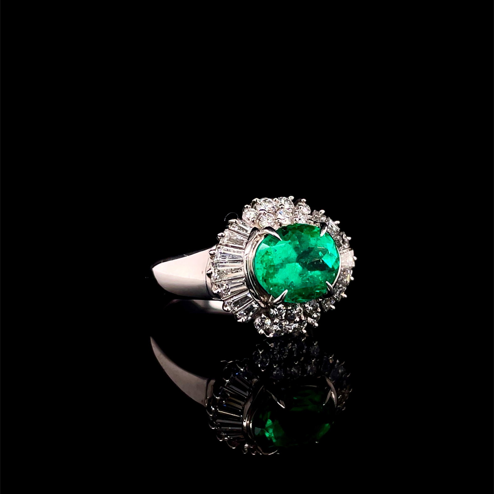 14k Gold 2.97 Ctw Vivid Green Natural Emerald & Diamond Ring - 2