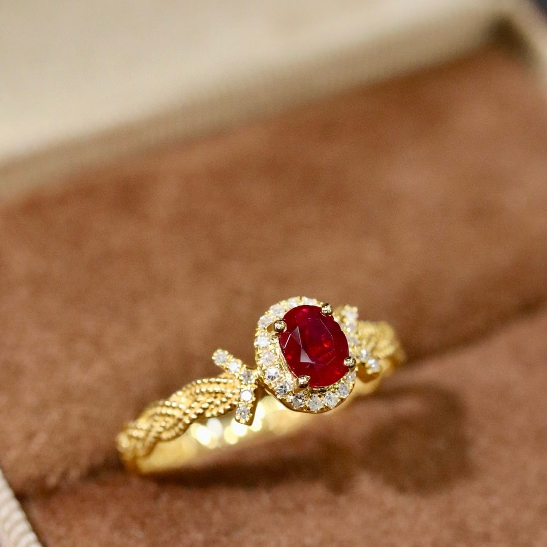 14k Gold 0.50 Ctw Natural Ruby & Diamond Ring - 4