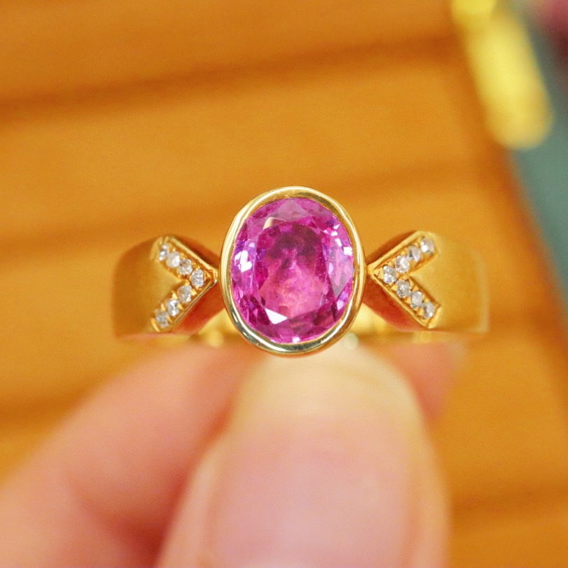 14k Gold 1.23 Ctw Natural Sapphire & Diamond Ring: Ref:230992223 // gold content:14k gold // ring size:7. 25us // // main gemstone:sapphire // shape:oval // carat weight:1. 19ct // color:pink // treatment:natural // // adjacent gemstone 2 : diamond