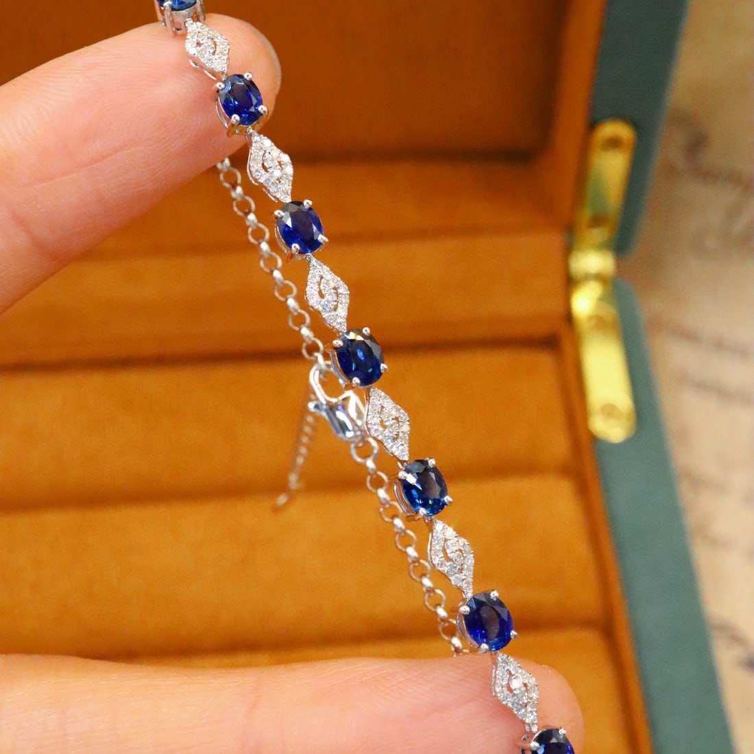 14k Gold 2.81 Ctw Natural Sapphire & Diamond Bracelet - 2