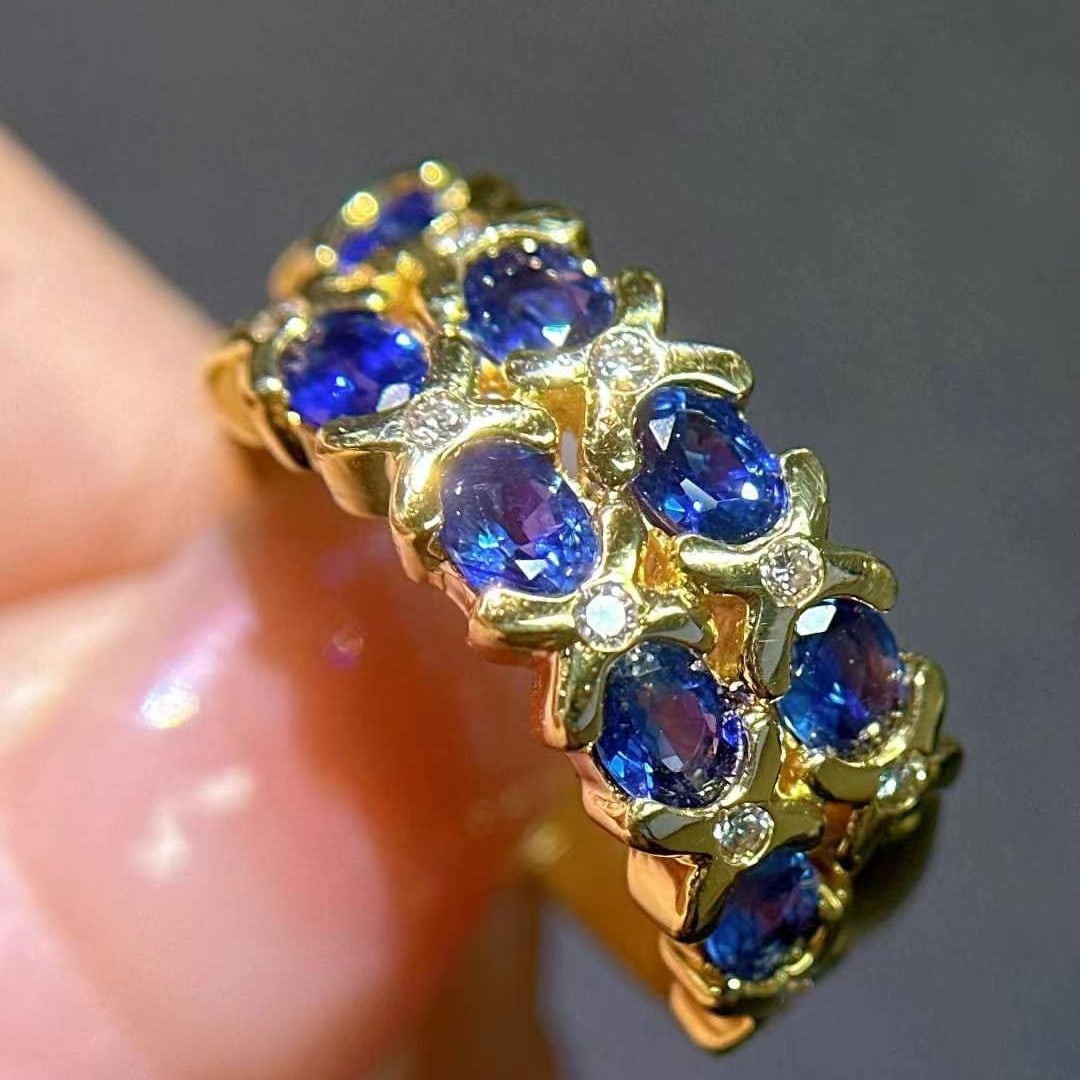 14k Gold 1.65 Ctw Natural Sapphire & Diamond Ring: Ref:230992228 // gold content:14k gold // ring size:7. 25us // // main gemstone:sapphire // shape:oval // carat weight:1. 54ct // color:royal blue // treatment:natural // // adjacent gemstone 2 : diam
