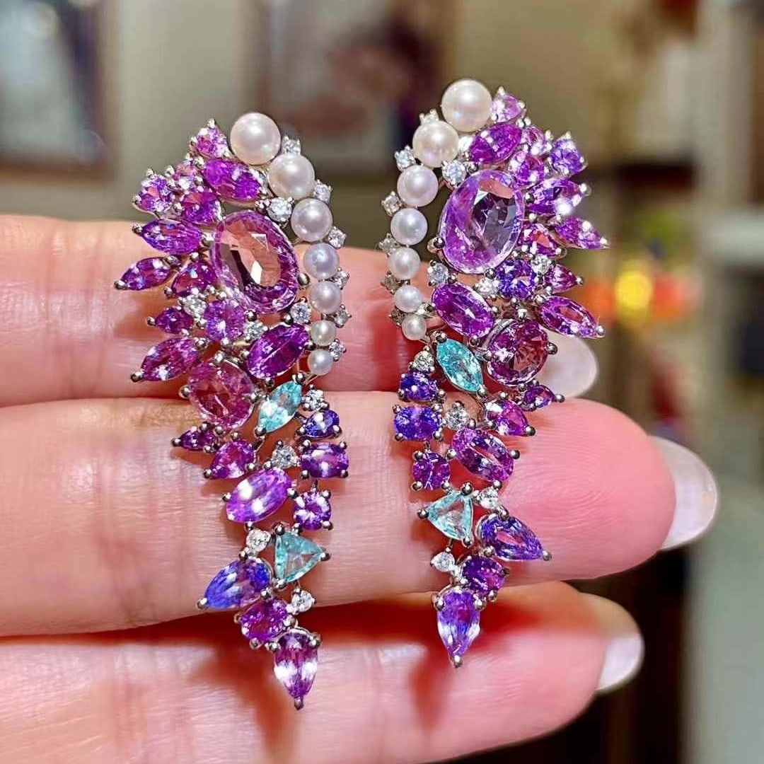 14k Gold 10.35 Ctw Natural Sapphire & Paraiba Tourmaline Earrings: Ref:230992229 // gold content:14k gold // main gemstone:sapphire // shape:multiply // carat weight:9. 86ct // color:purple // treatment:natural // // adjacent gemstone 2 : paraiba tourmaline //