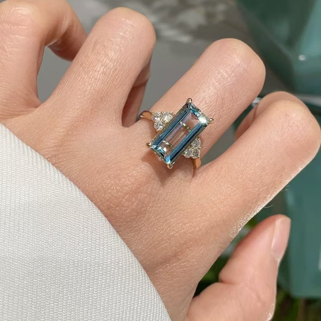 14k Gold 3.67 Ct Natural Aquamarine & Diamond Ring - 3