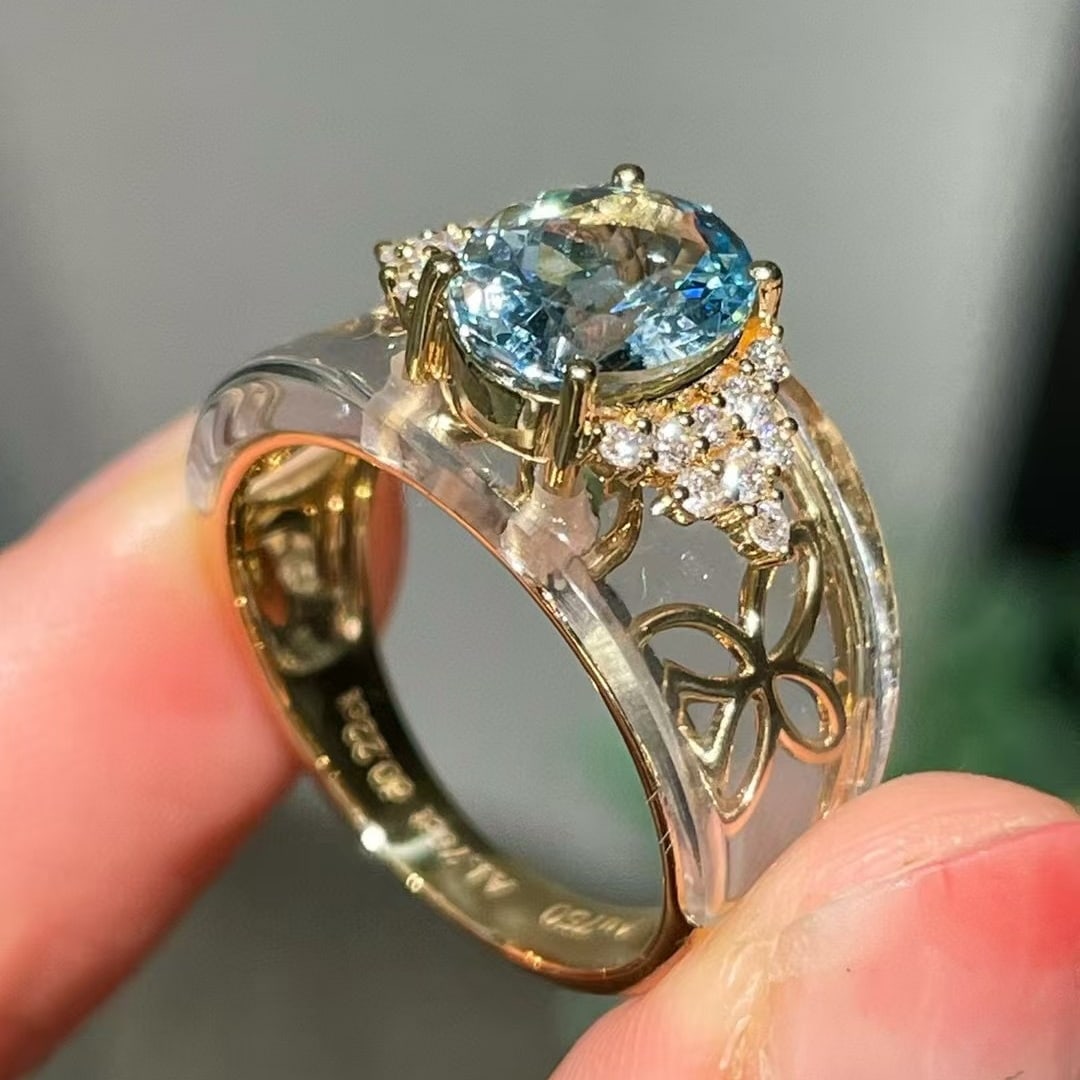 14k Gold 1.75 Ct Natural Aquamarine & Diamond Ring - 2
