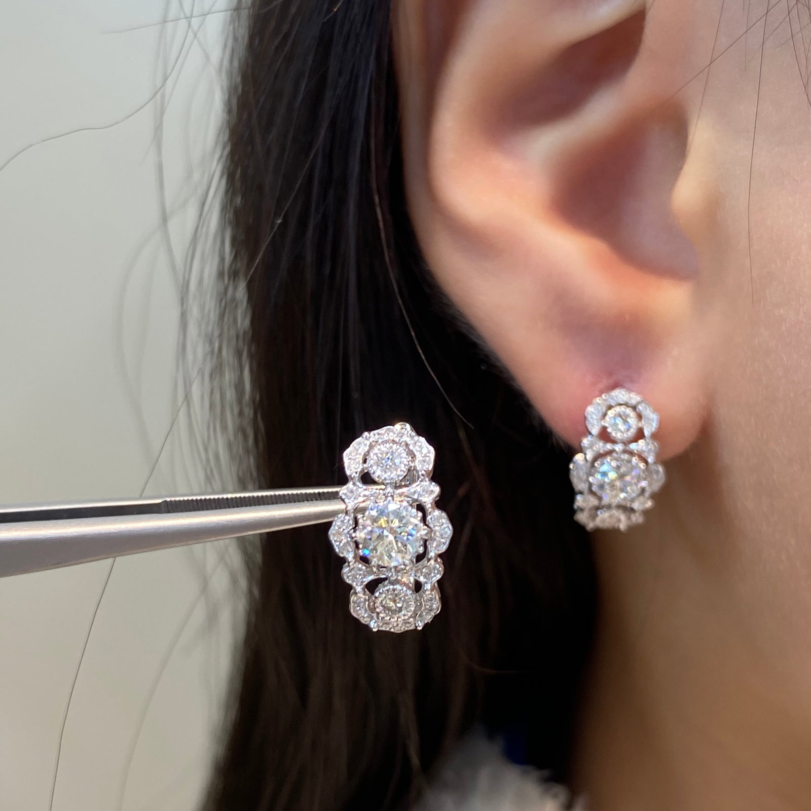 14k Gold 0.86 Ctw Natural H Diamond Earrings - 3