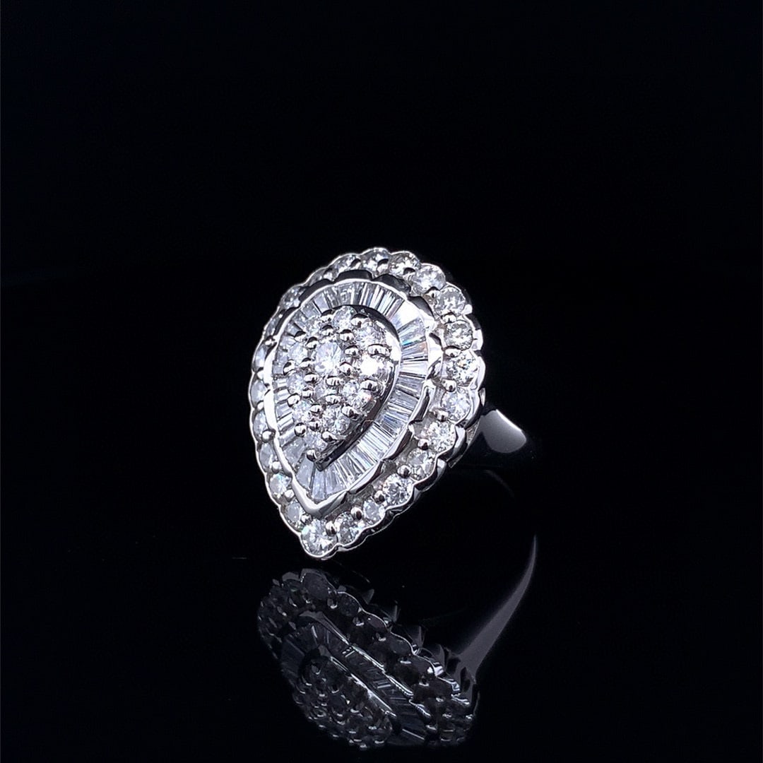 14k Gold 2.10 Ct Natural H Diamond Ring - 2