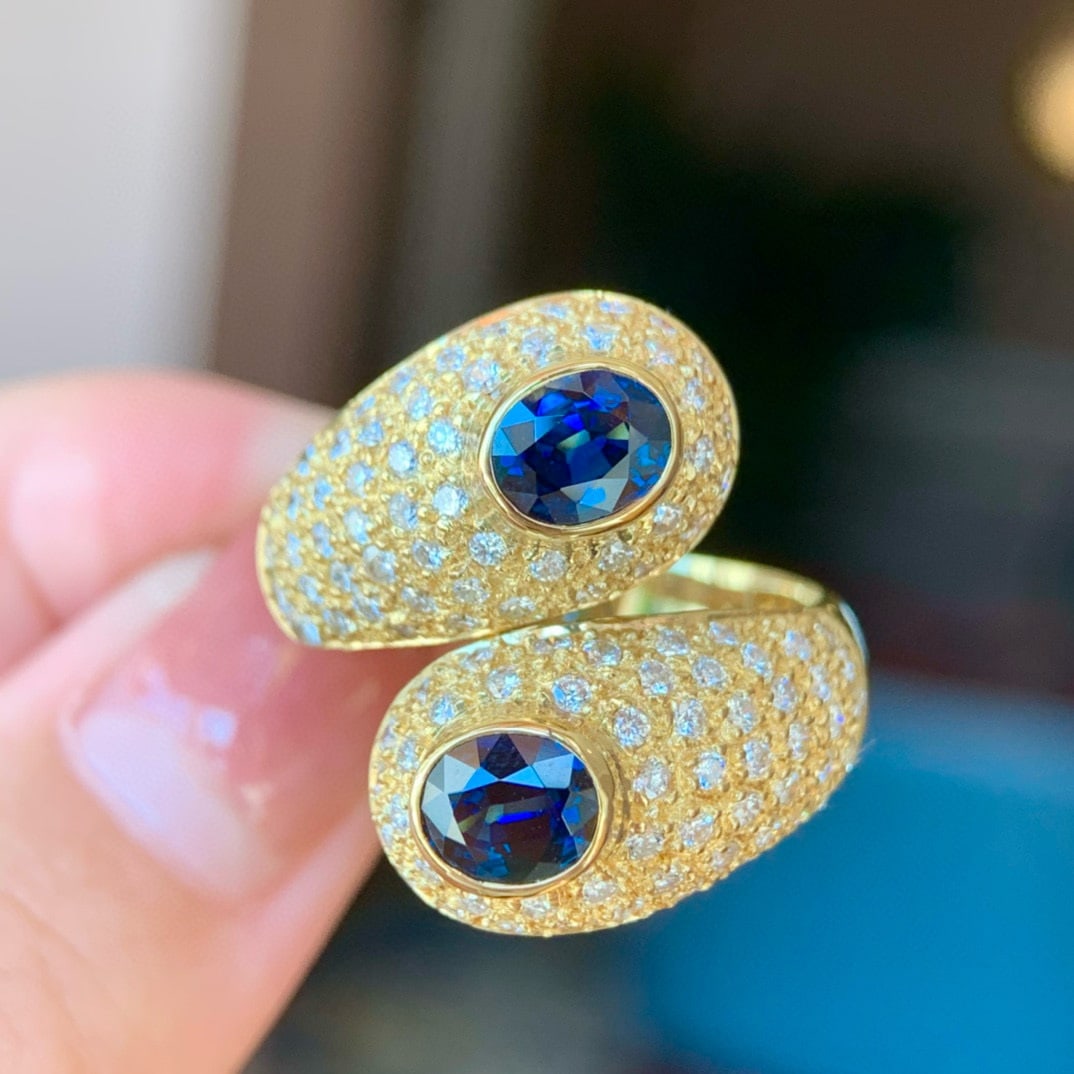 14k Gold 2.5 Ctw Natural Sapphire & Diamond Ring: Ref:230992272 // gold content:14k gold // ring size:7. 25us // // main gemstone:sapphire // shape:oval // carat weight:1. 5ct // color:blue // treatment:natural // // adjacent gemstone 2 : diamond //