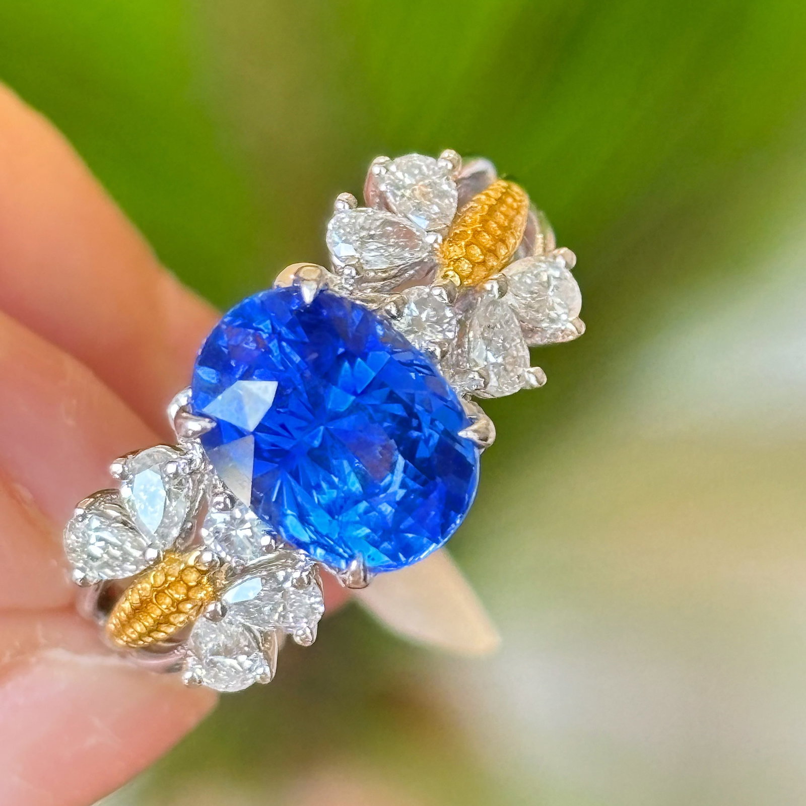 14k Gold 3.08 Ct Natural Sapphire & Diamond Ring - 4