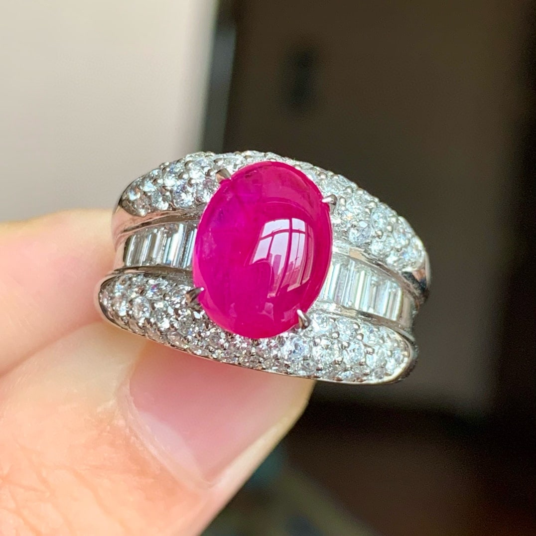 14k Gold 4.84 Ctw Natural Ruby & Diamond Ring - 3