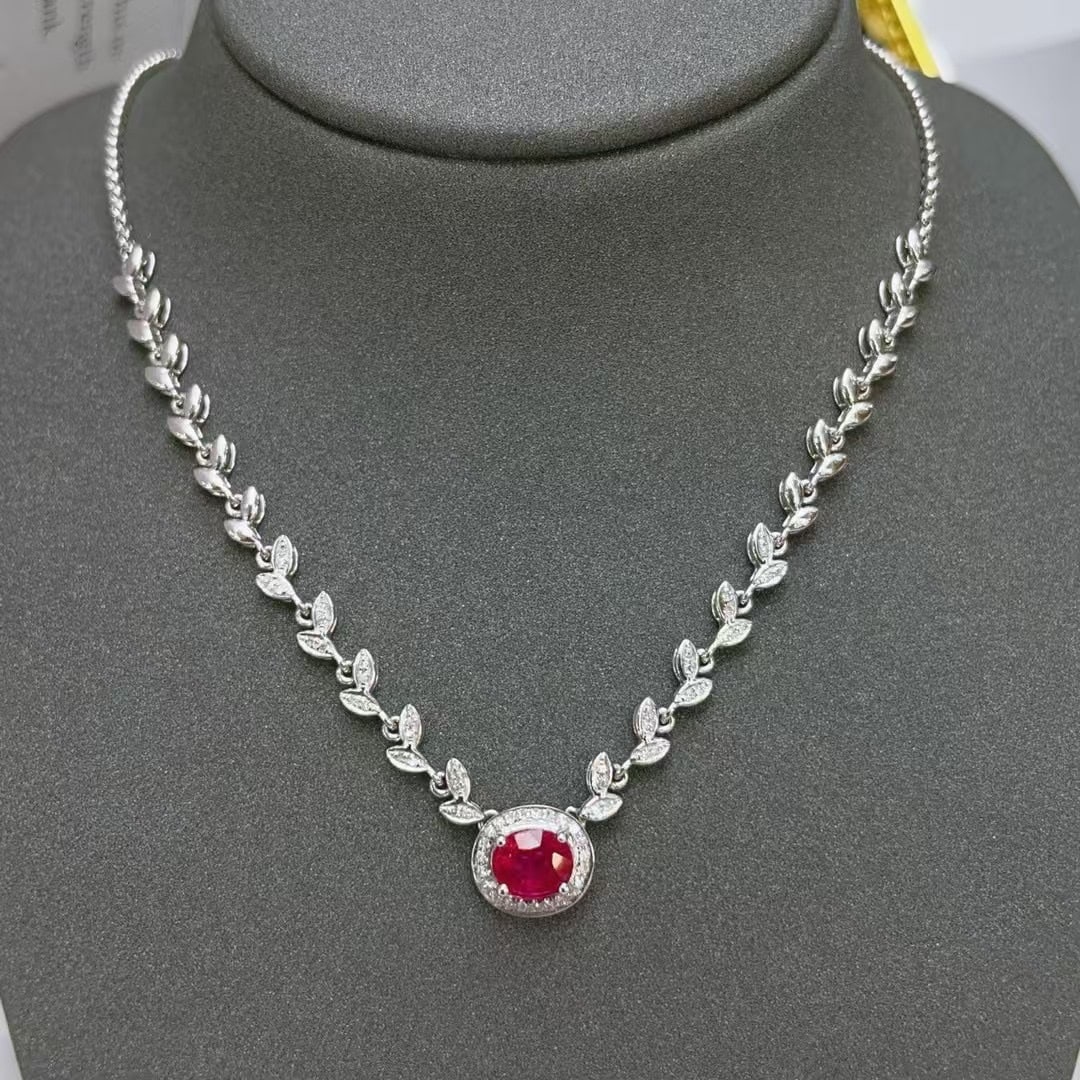 14k Gold 0.93 Ct Natural Ruby & Diamond Necklace: Ref:230992277 // gold content:14k gold // main gemstone:ruby // shape:oval // carat weight:0. 93ct // color:red // treatment:natural // // adjacent gemstone 2 : diamond // number of stones:63 //