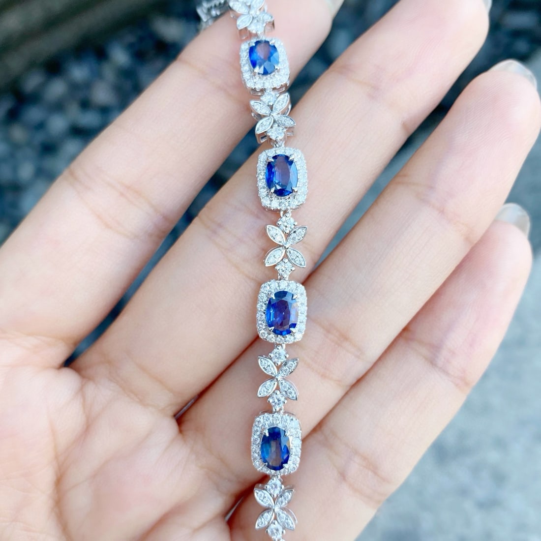 14k Gold 3.47 Ctw Natural Sapphire & Diamond Bracelet - 3