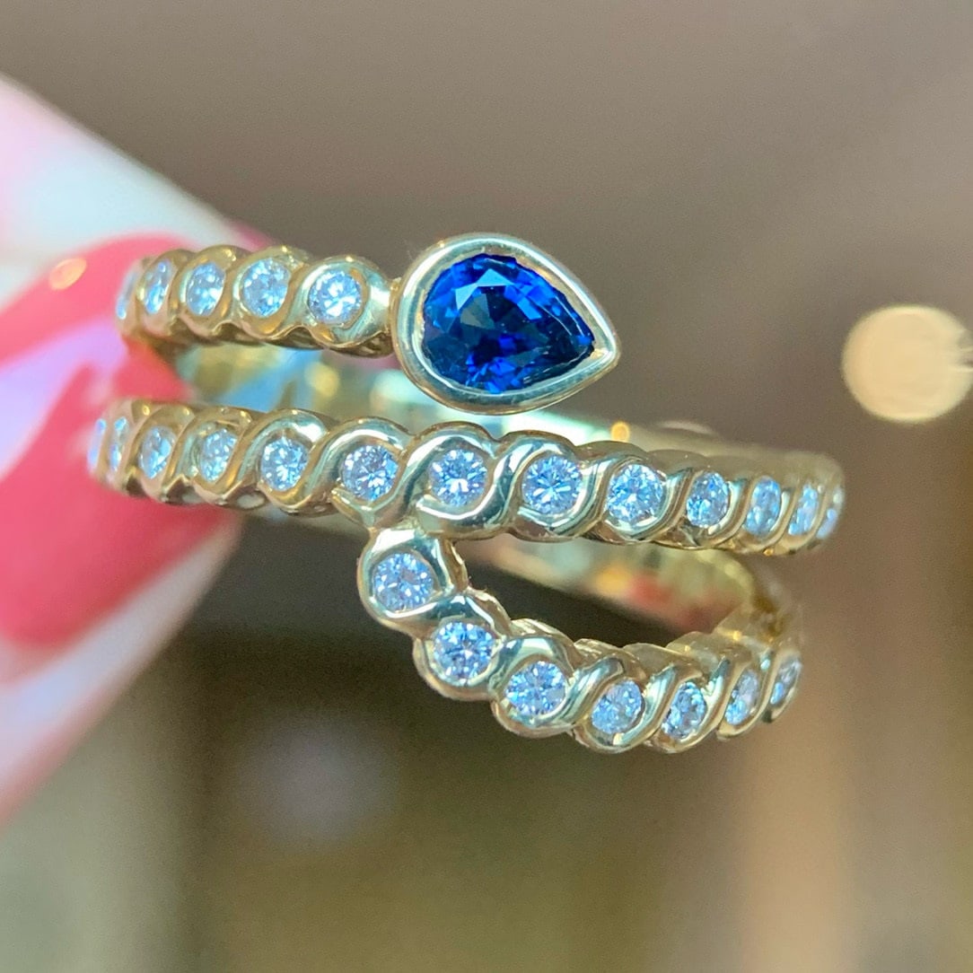14k Gold 0.98 Ctw Natural Sapphire & Diamond Ring - 4