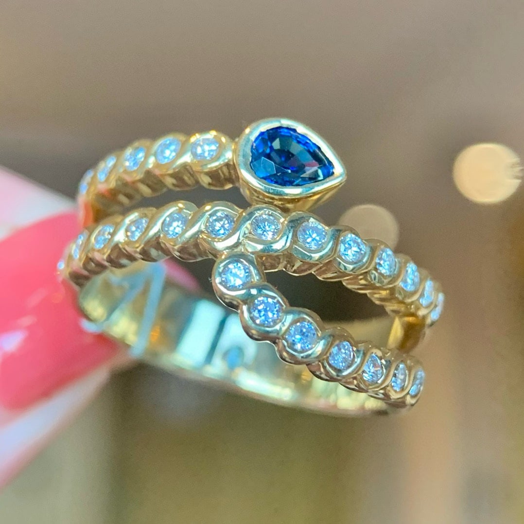 14k Gold 0.98 Ctw Natural Sapphire & Diamond Ring - 5