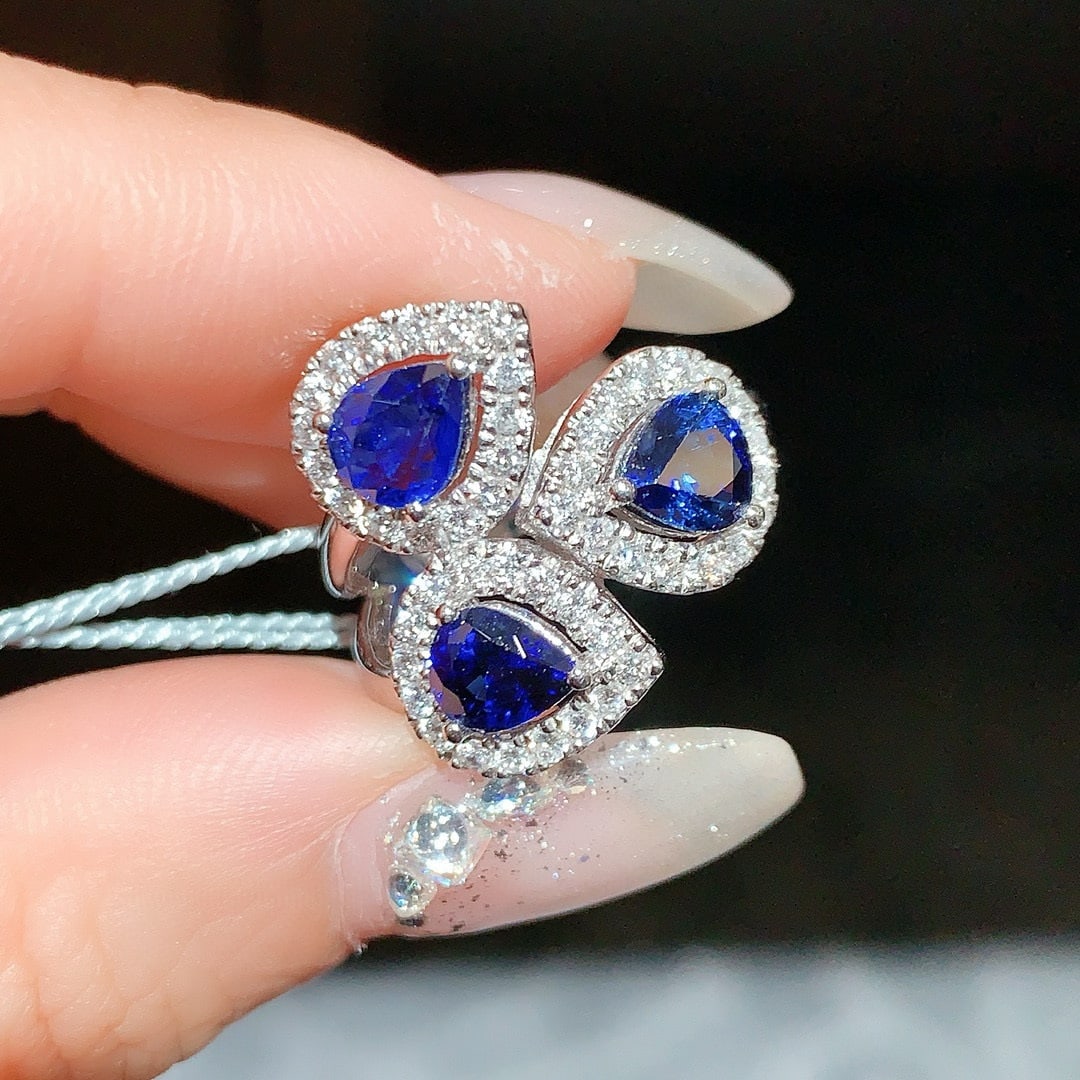 14k Gold 3.04 Ctw Natural Sapphire & Diamond Ring: Ref:230992297 // gold content:14k gold // ring size:7. 25us // // main gemstone:sapphire // shape:pear // carat weight:2. 43ct // color:royal blue // treatment:natural // // adjacent gemstone 2 : diam