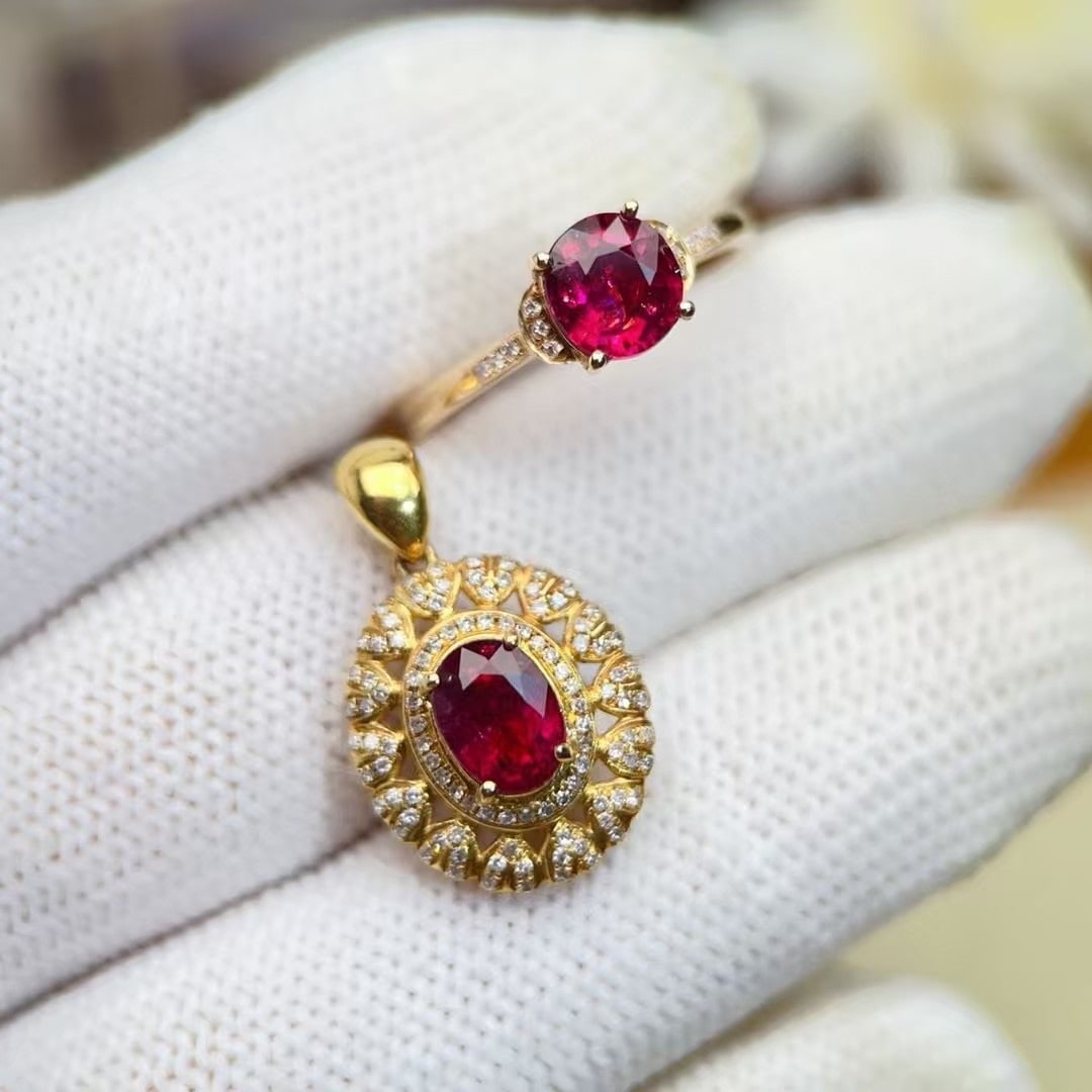 14k Gold 1.85 Ct Natural Tourmaline & Diamond Jewelry Set: Ref:230992303 // gold content:14k gold // ring size:7. 25us // // pendant(without chain) // main gemstone:tourmaline // shape:oval // carat weight:0. 85ct // color:red // treatment:natural // //