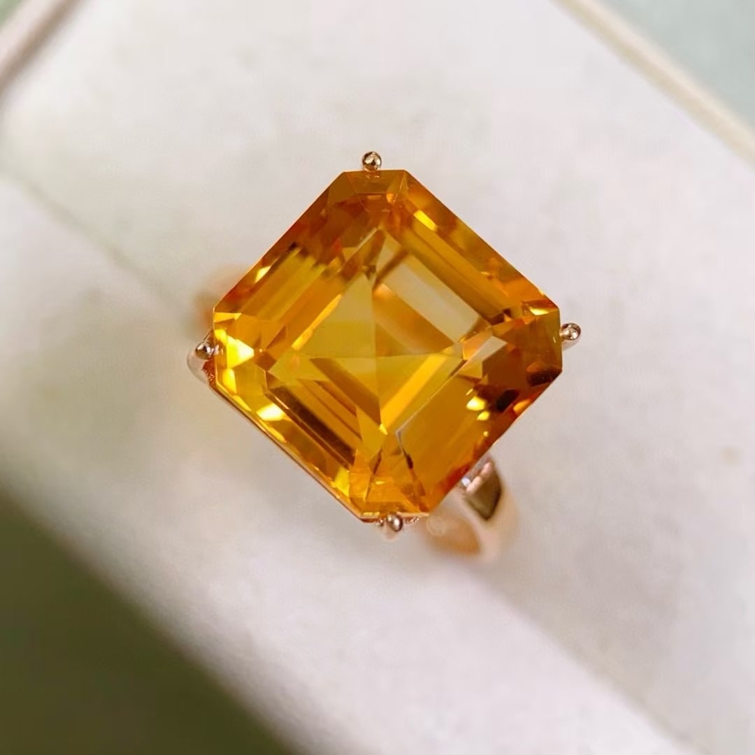 14k Gold 8.47 Ctw Natural Citrine & Diamond Ring - 2
