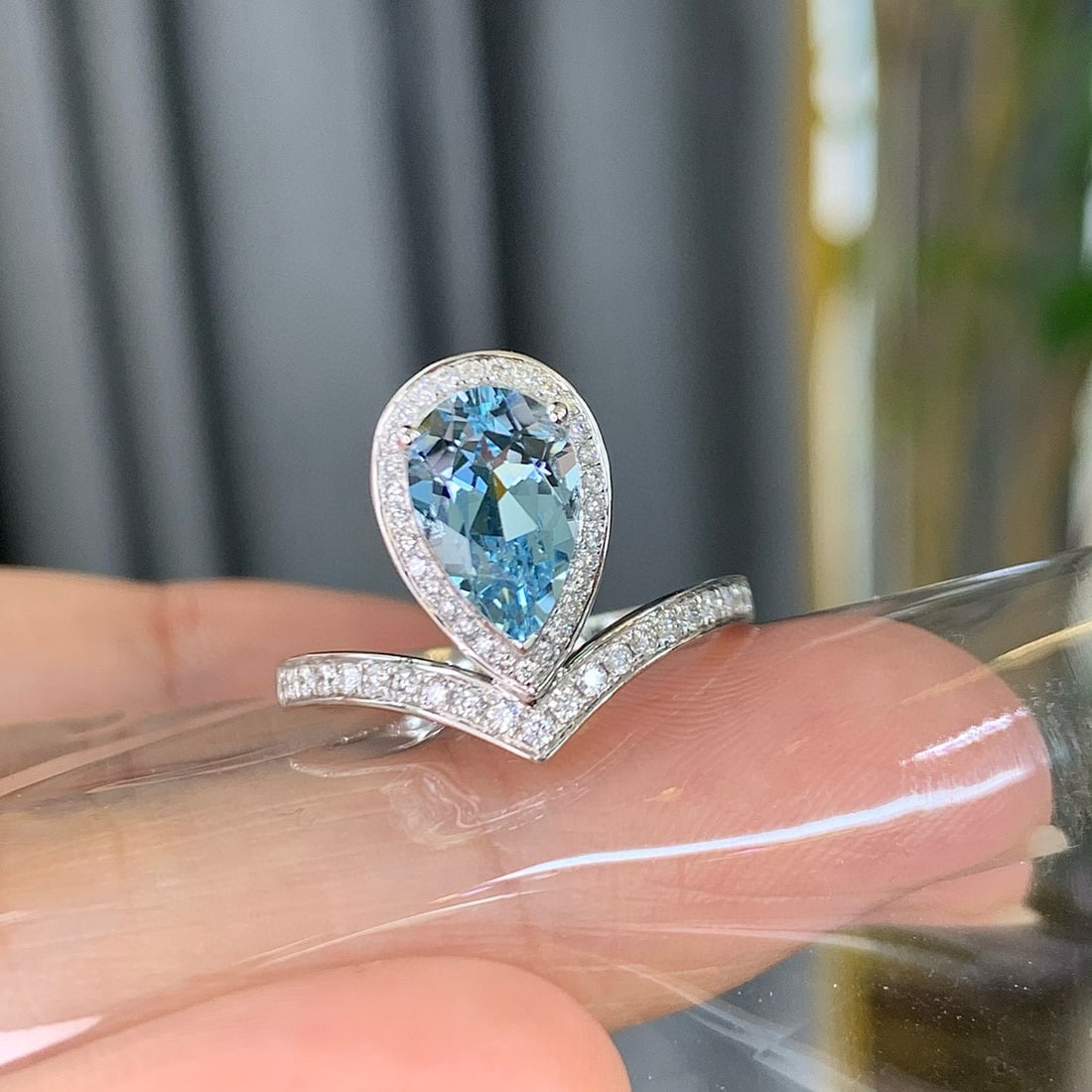 14k Gold 1.78 Ctw Natural Aquamarine & Diamond Ring - 2