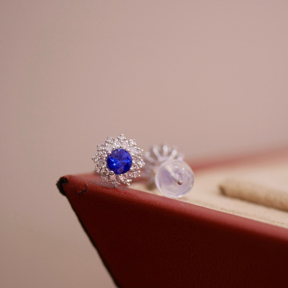 14k Gold 0.69 Ctw Natural Sapphire & Diamond Earrings - 3