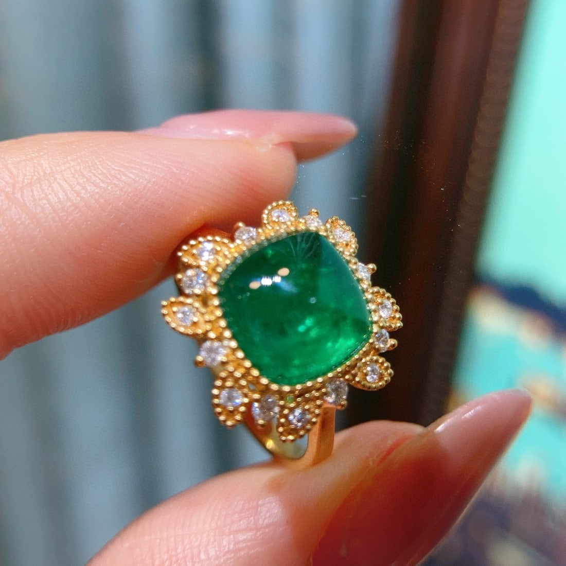 14k Gold 2.88 Ctw Vivid Green Natural Emerald & Diamond Ring - 5